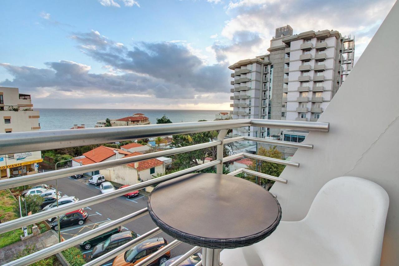 Dfm Happy Days F - Funchal Apartment Bagian luar foto